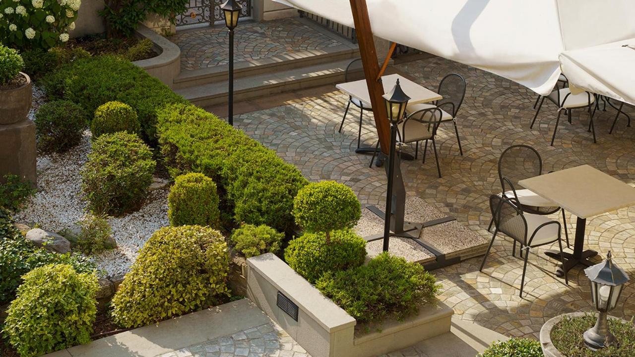Bes Hotel Villa Zoia Boltiere Extérieur photo