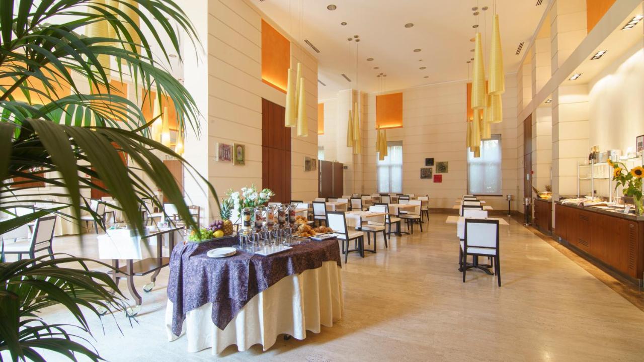 Bes Hotel Villa Zoia Boltiere Extérieur photo